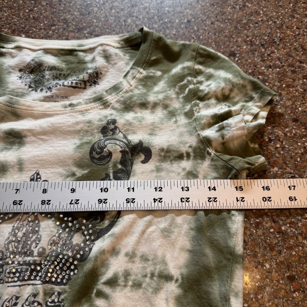 Vintage Guess T-Shirt XS Green Tie Dye Rhinestone Crown Wing Graphic Y2K McBling - Picture 6 of 7